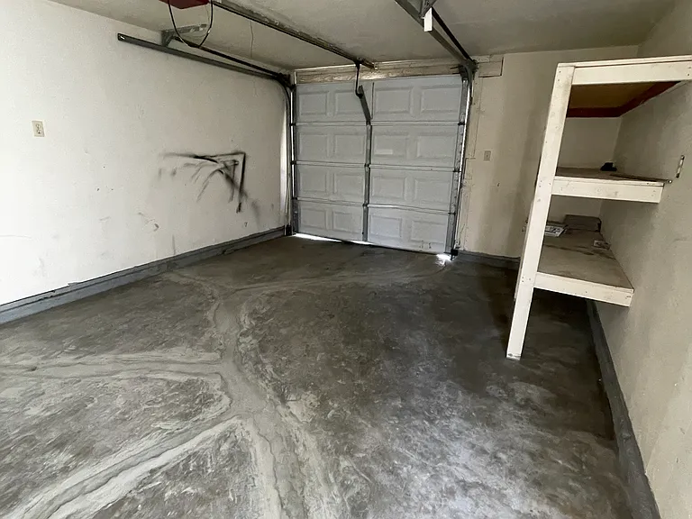1802 W Harding Way — Photo 12