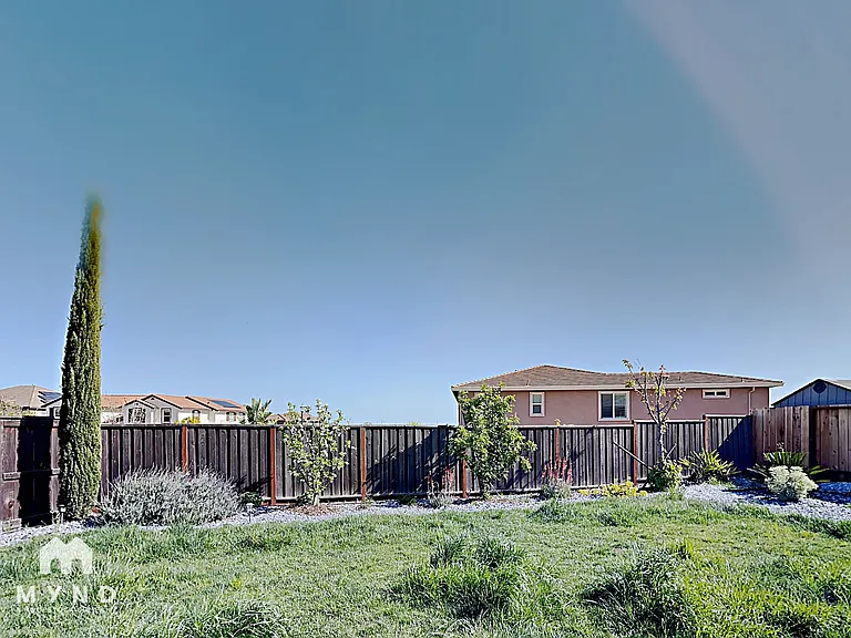 2367 Hancock Dr — Photo 41
