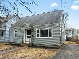 74 Haskin St, Springfield, MA 01109