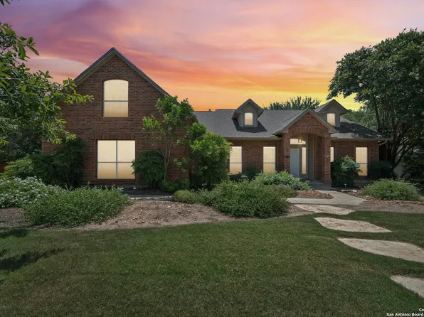 13614 Rehm Dr, Helotes, TX 78023