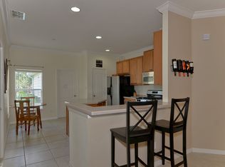 9109 Oak Pride Ct, Tampa, FL 33647
