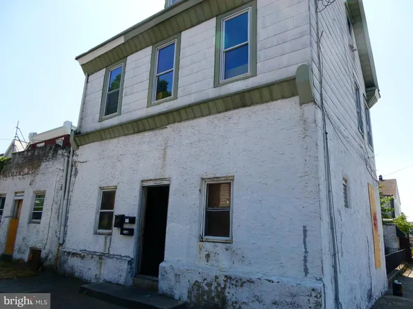 6801 Ditman St, Philadelphia, PA 19135