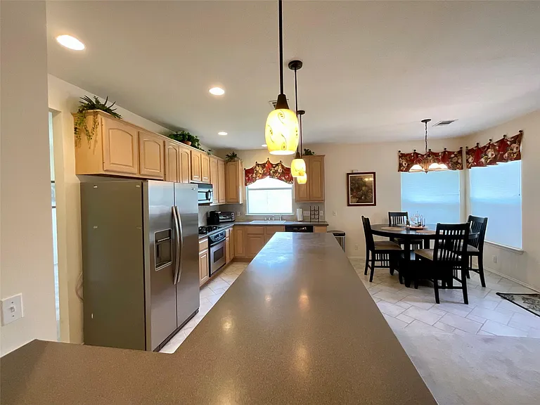 7008 Albacete Ln — Photo 13