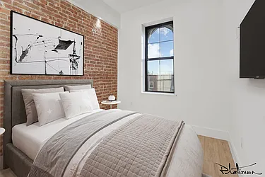 Rented by Platinum Properties