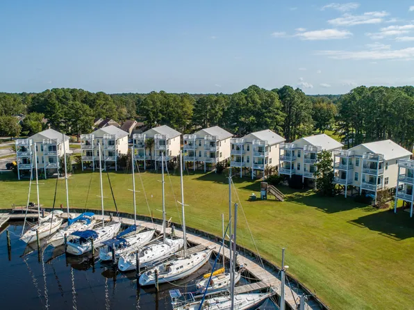 4012 Marina Townes Drive, New Bern, NC 28560