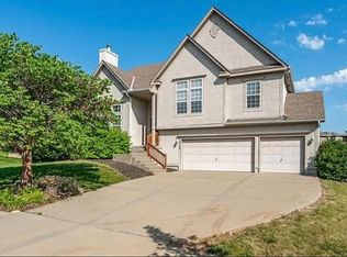 12130 S Langley St, Olathe, KS 66061