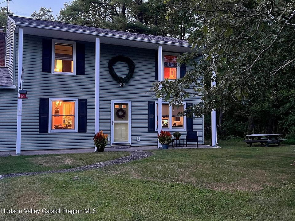 1st image of 43 Brittany Drive