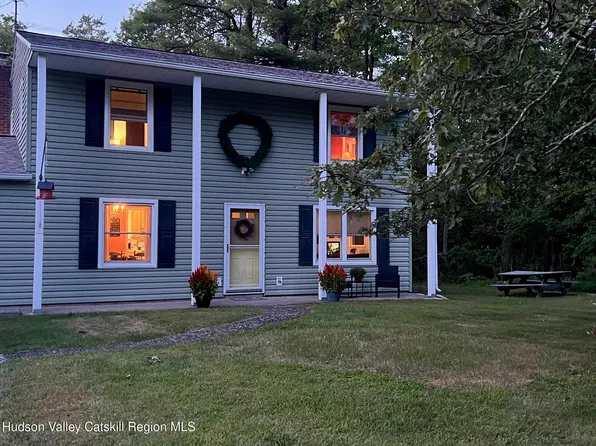 43 Brittany Drive, West Hurley, NY 12491