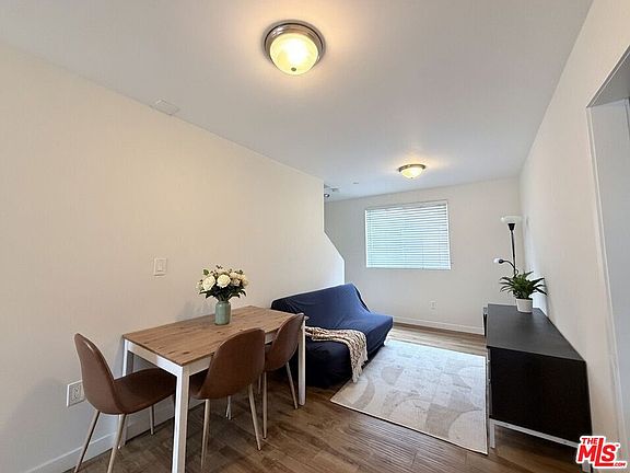 3rd image of 1254 W 37th Dr #1256-1/2