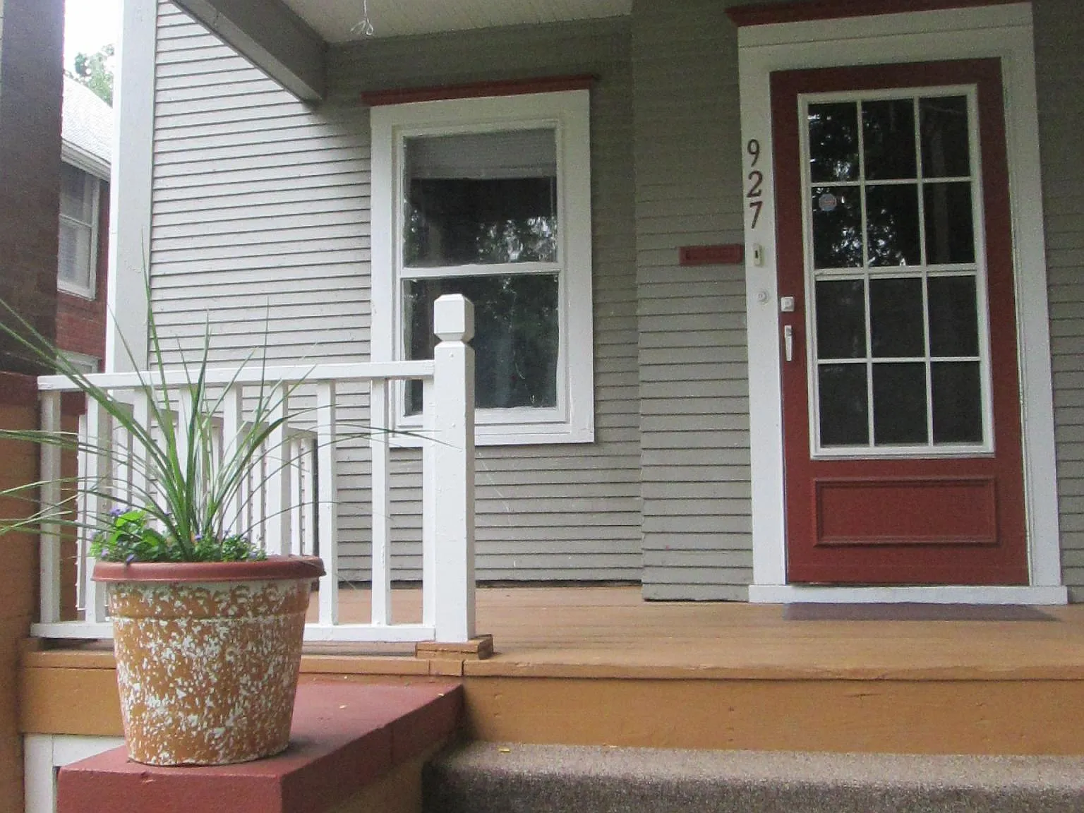 S 36th St, Omaha — Photo 2