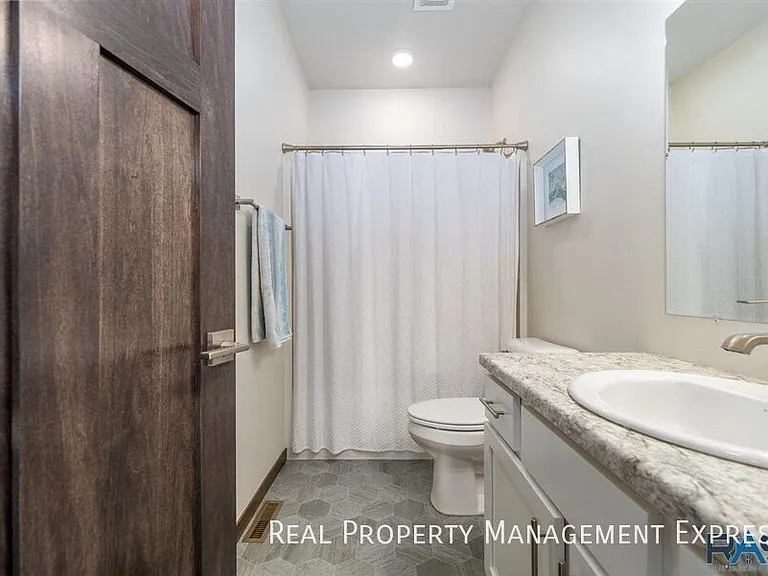 5316 S Eastwind Ave — Photo 18