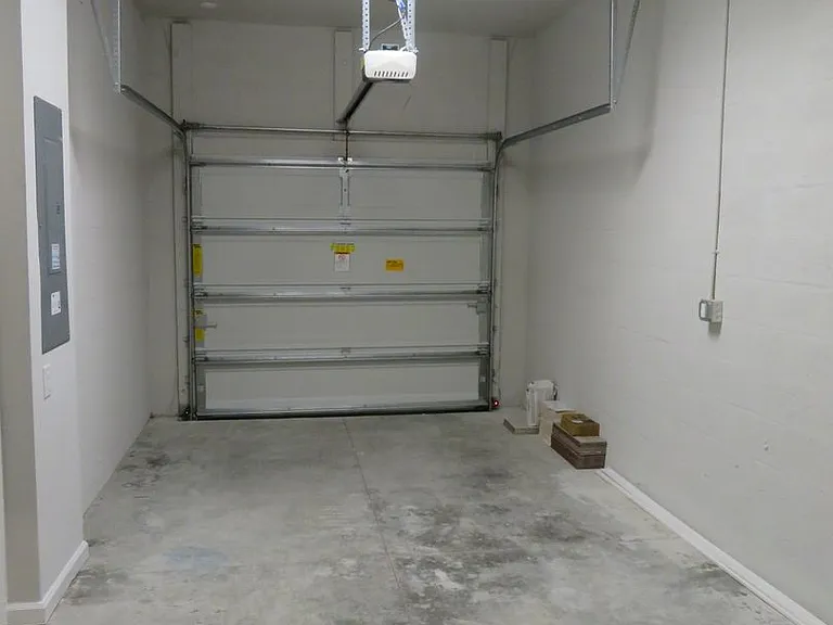 4709 Arboretum Cir #102 — Photo 11
