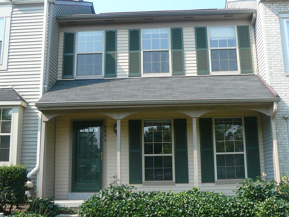 Charming 3 Level TH with Covered Front Porch