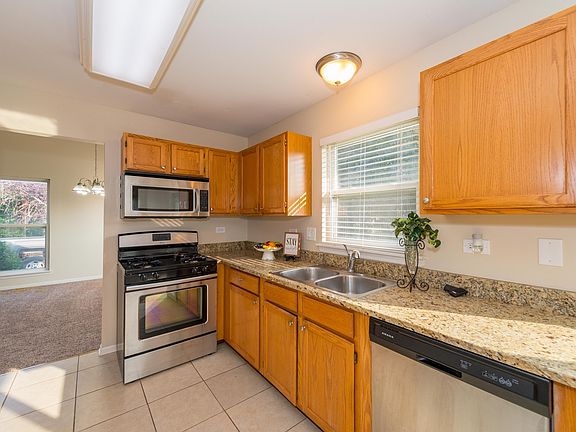 5th image of 2026 Aspen Dr