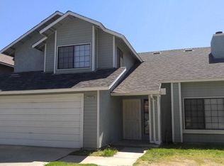 2245 N Carol Ave, Fresno, CA 93722