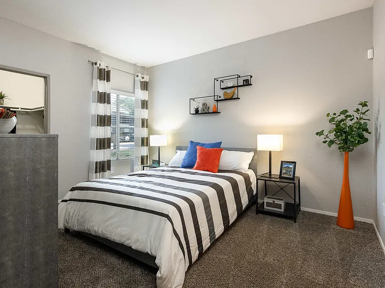 Remington Canyon Apartments — Photo 13