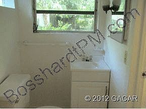 3rd image of 637 NE 6th St
