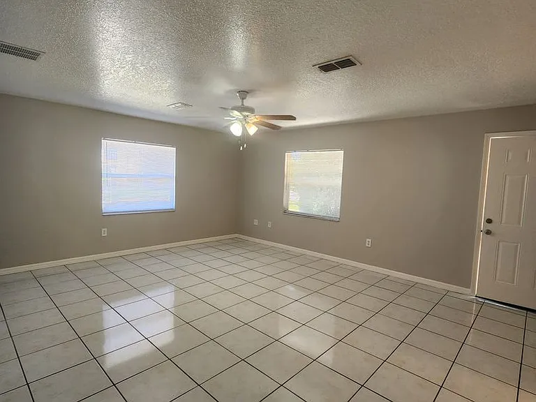 319 Baccarat Ct #A — Photo 12