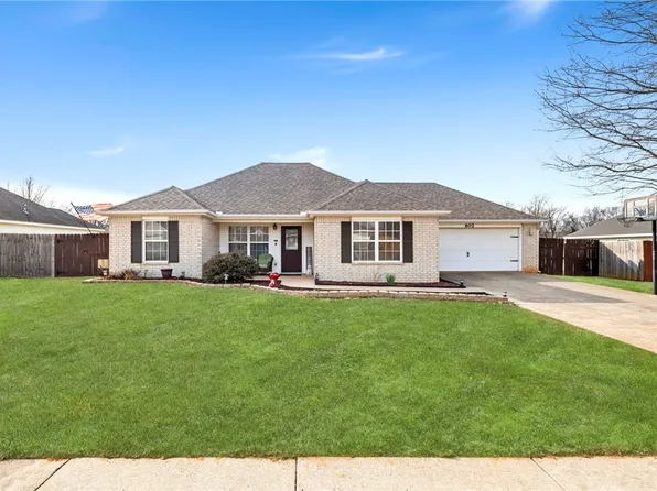 602 Emerald St, Lowell, AR 72745