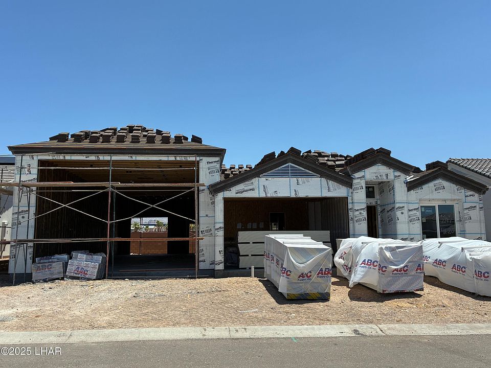 1st image of 4620 N Beech Way
