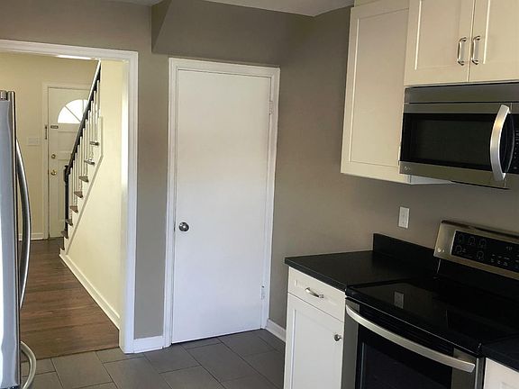 4th image of 2121 Coburn Blvd