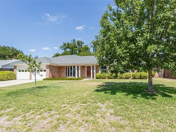 2nd image of 3109 San Miguel Dr