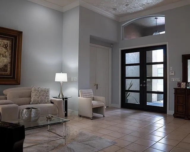 4 bed, 3.5 bath, 2689 sqft, $11,500 — Photo 4