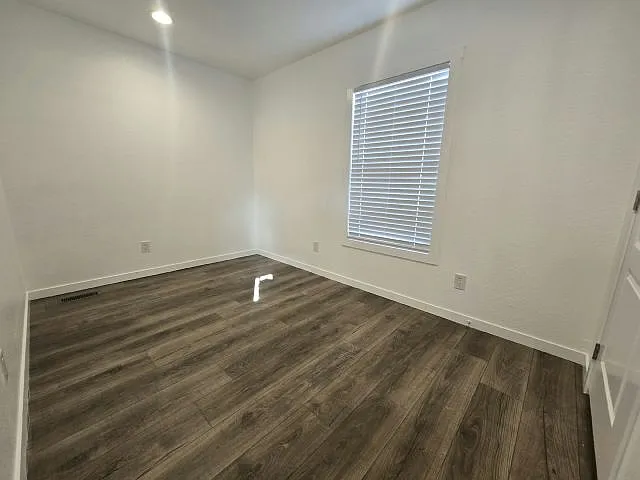 2 bed, 1.0 bath, 832 sqft, $1,525 — Photo 4