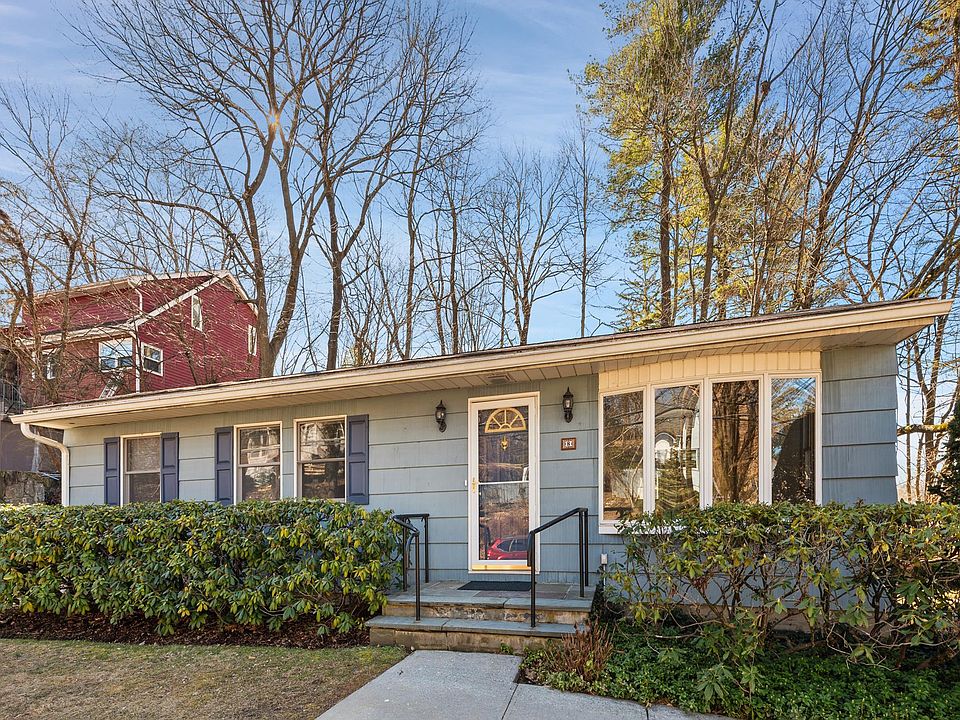 1st image of 8 Truesdale Dr