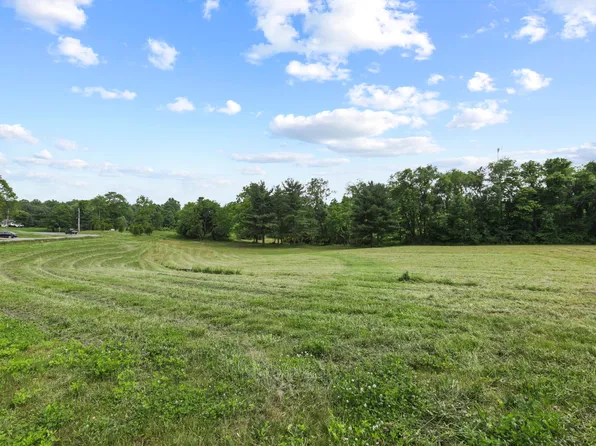 110 Sentinel Pond Ln, Granville, OH 43023