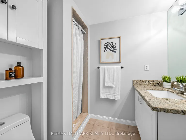 311 Richmond St E #303 — Photo 18