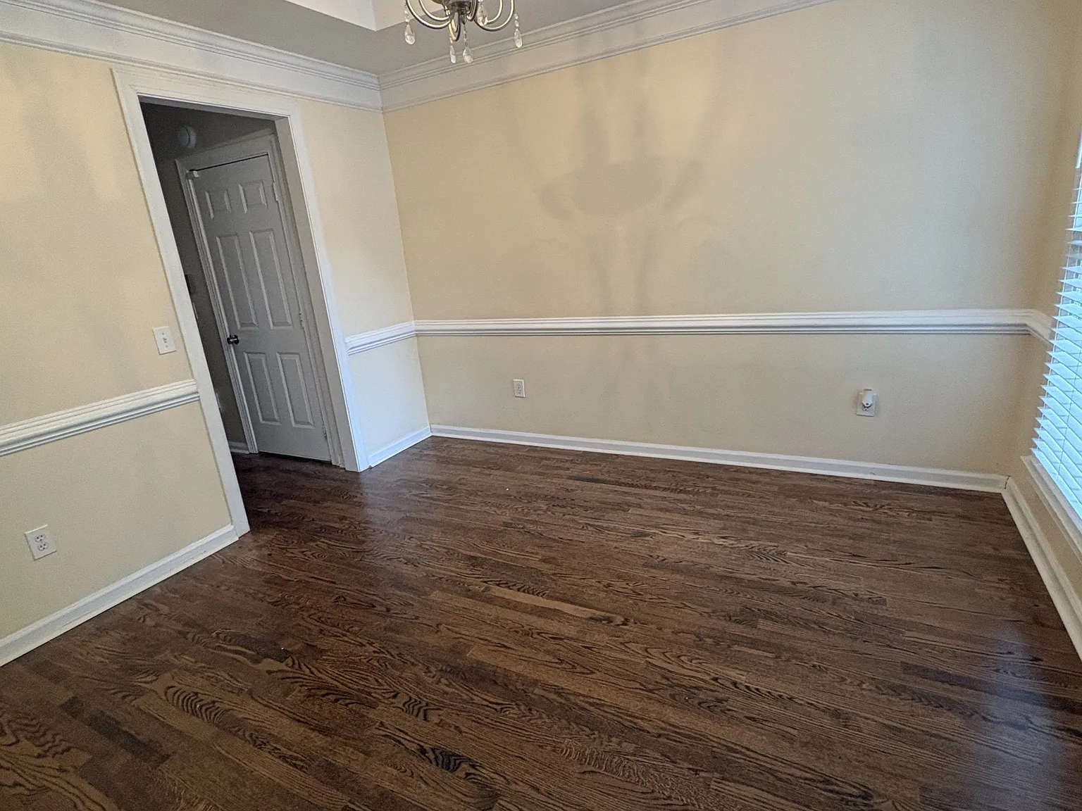 7 Angel Wing Court - 1 — Photo 3