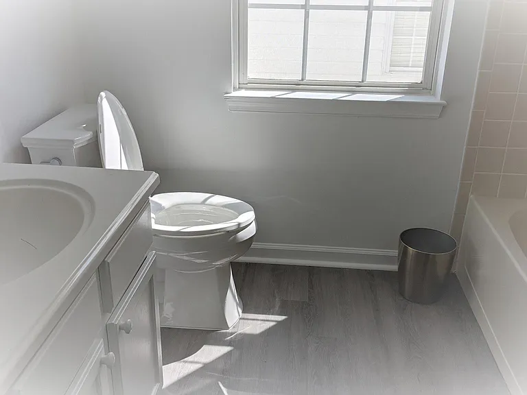 411 Hanrahan Ct SE — Photo 23