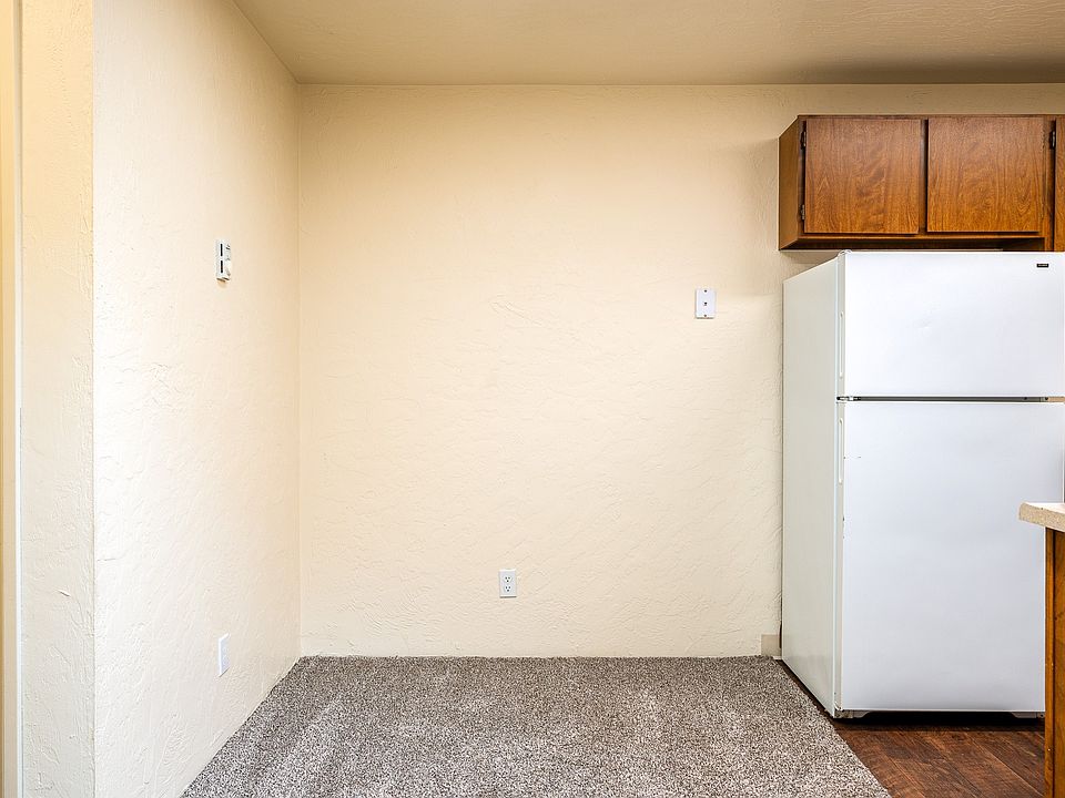Broadway Center | Kitchen