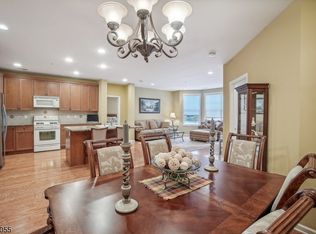 3108 Pointe Gate Dr #3108, Livingston, NJ 07039