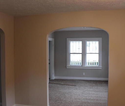 4th image of 1361 Johnston St SE