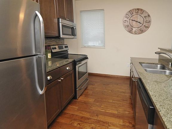 3rd image of 201 S Bedford St #105