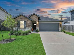 1630 Cedar Pointe Ct, Fresno, TX 77545