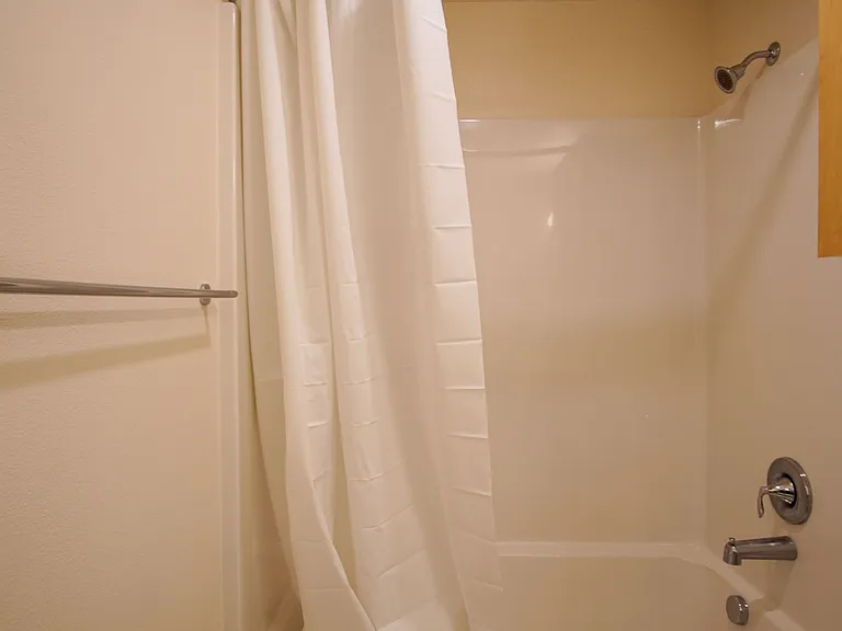 6015 S Virginia Ave #201 — Photo 19