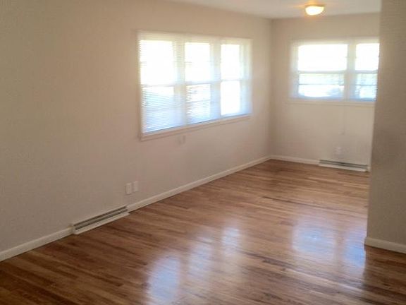 4th image of 7520 E 52nd St