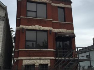 1047 W 31st Pl APT 3F, Chicago, IL 60608