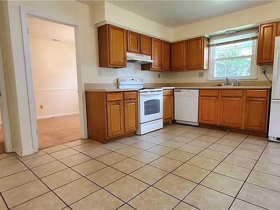 4th image of 4129 Weyanoke Dr