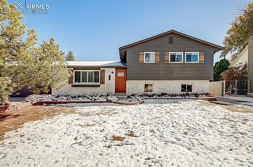 4447 Ranch Cir Photo 1