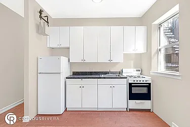 Rented by Cooper & Cooper Real Estate