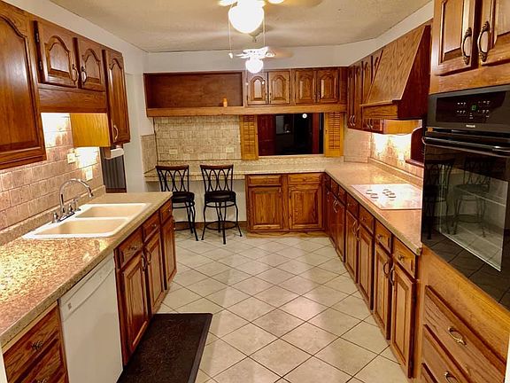 Large kitchen