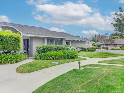 8877 Tulare Dr Unit 313B, Huntington Beach, CA, 92646