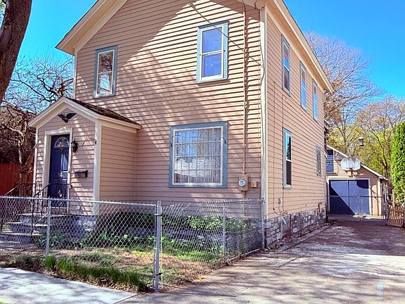 2nd image of 14 Davis Street