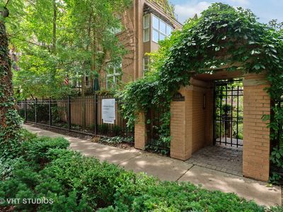 2014 N Sheffield Ave APT B1, Chicago, IL, 60614