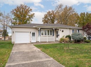 1048 W 37th St, Lorain, OH 44052
