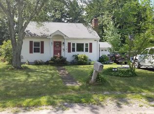 31 Howarth Ave, Attleboro, MA 02703